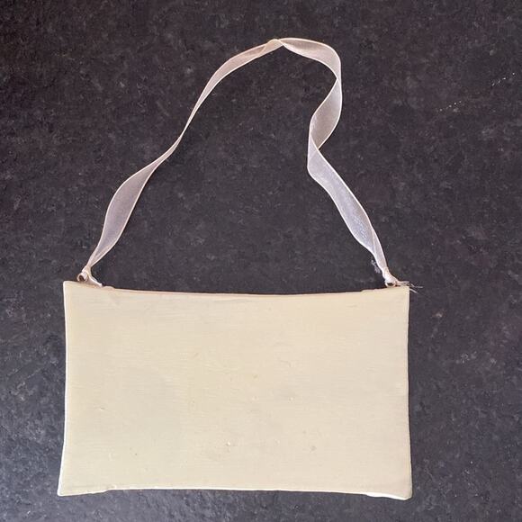 Sage green, cream and rose pink, resin welcome door hanger - Picture 4 of 5